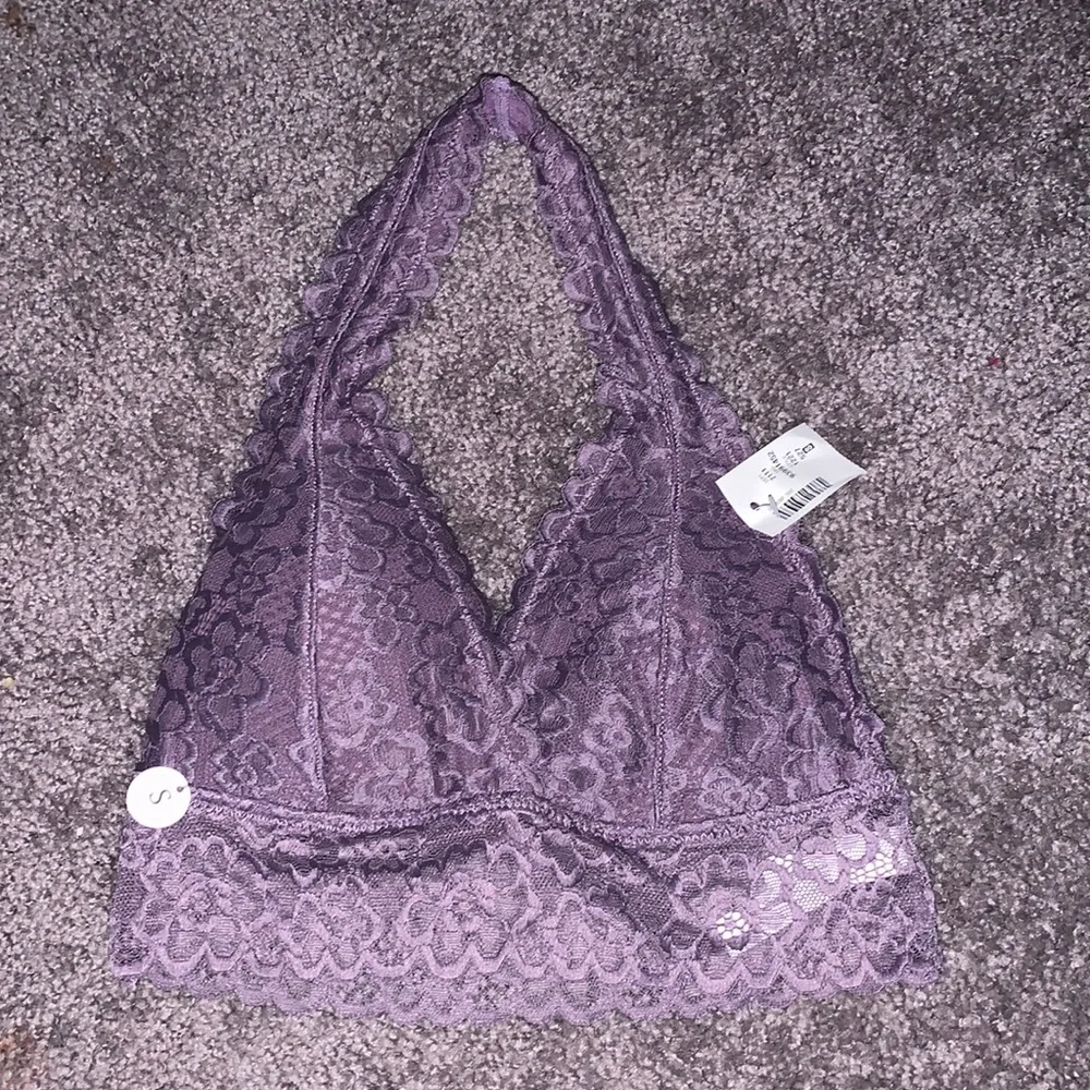 Bralette - Picture 1 of 4